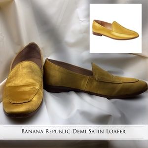 Banana Republic Yellow Gold Satin Demi Loafer 7.5